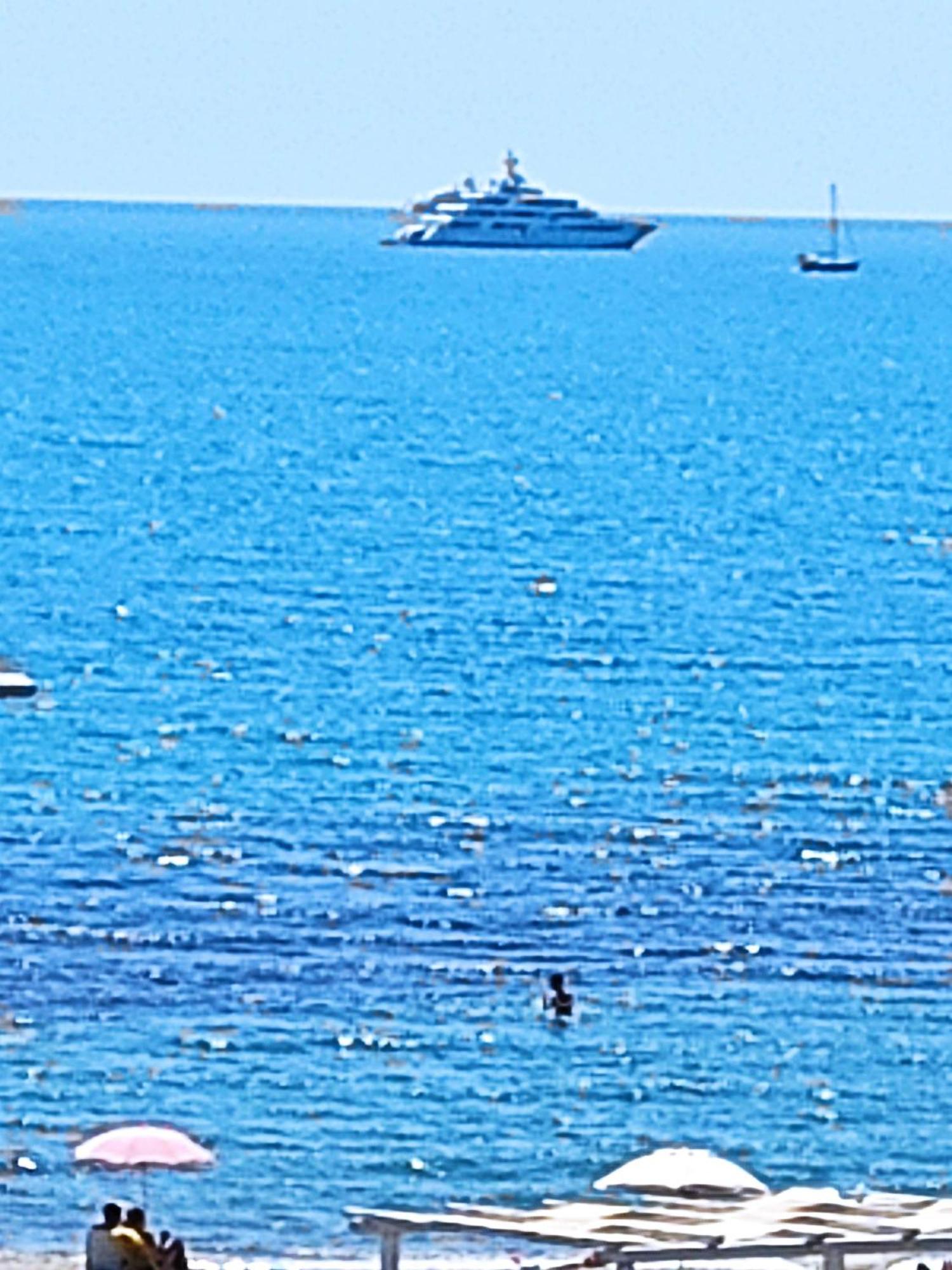 Apartment With Seaview Casa Davidoff Lido di Ostia Luaran gambar
