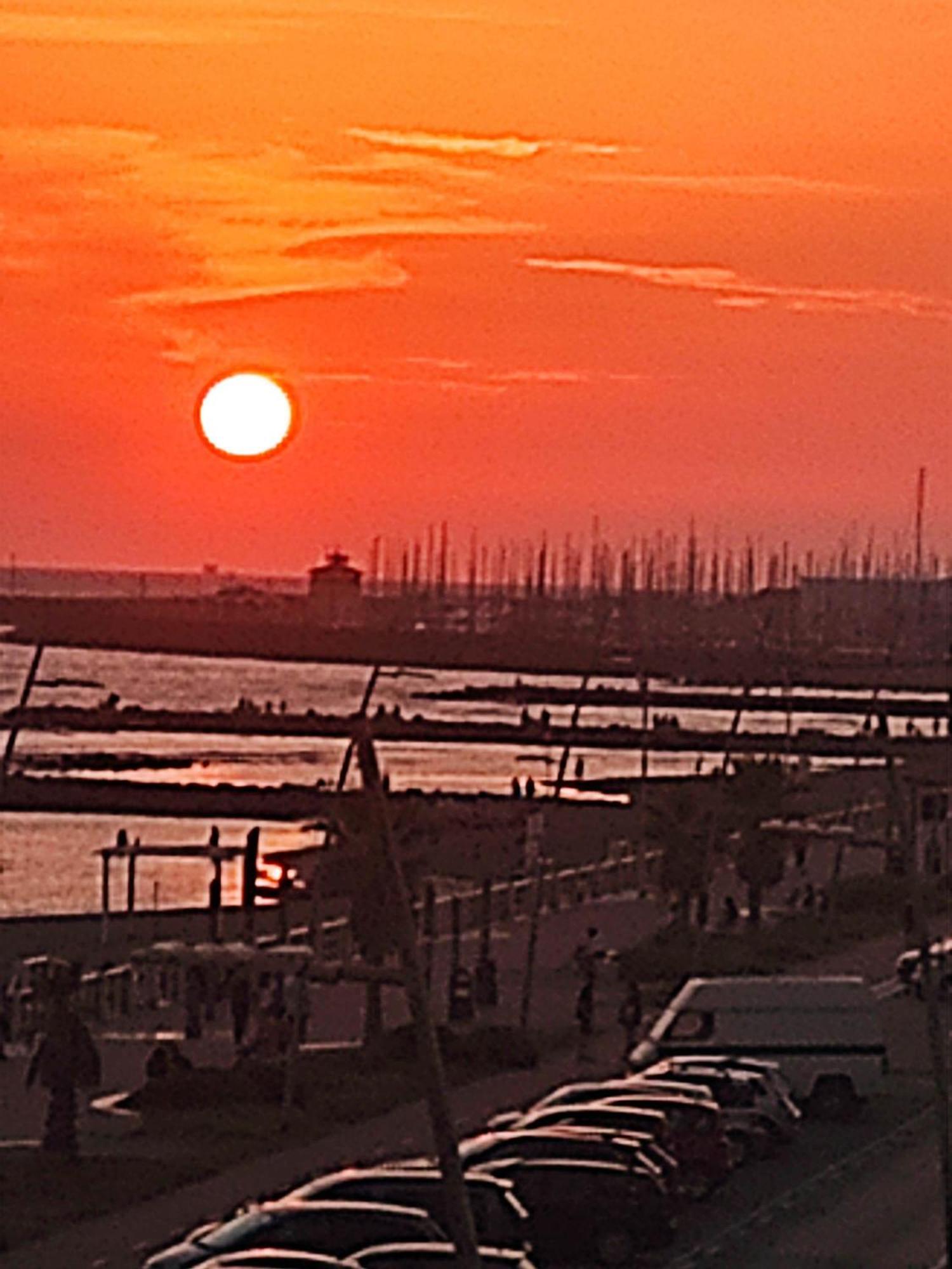 Apartment With Seaview Casa Davidoff Lido di Ostia Luaran gambar